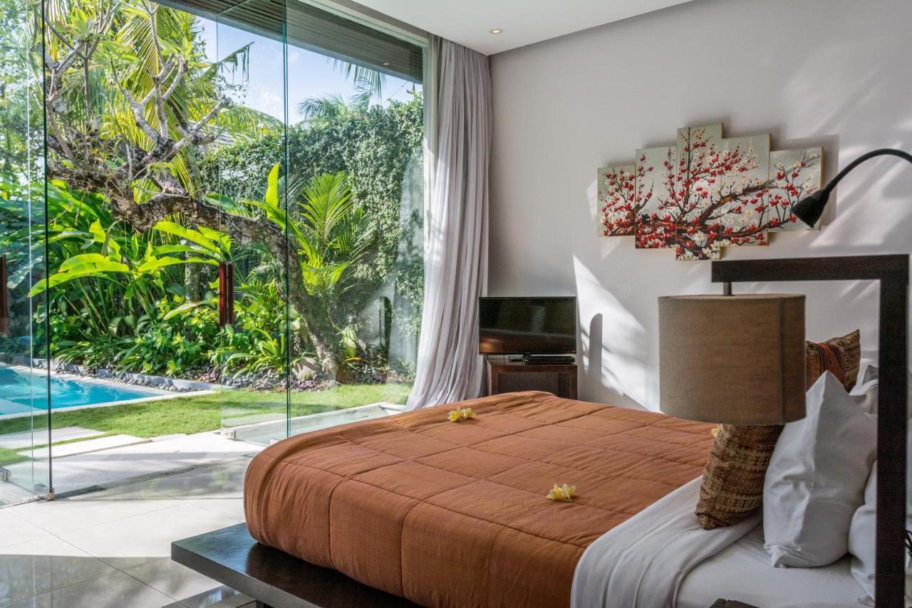 Kembali Villas Seminyak Chambre photo