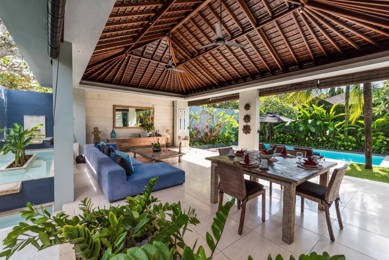 Kembali Villas Seminyak Chambre photo