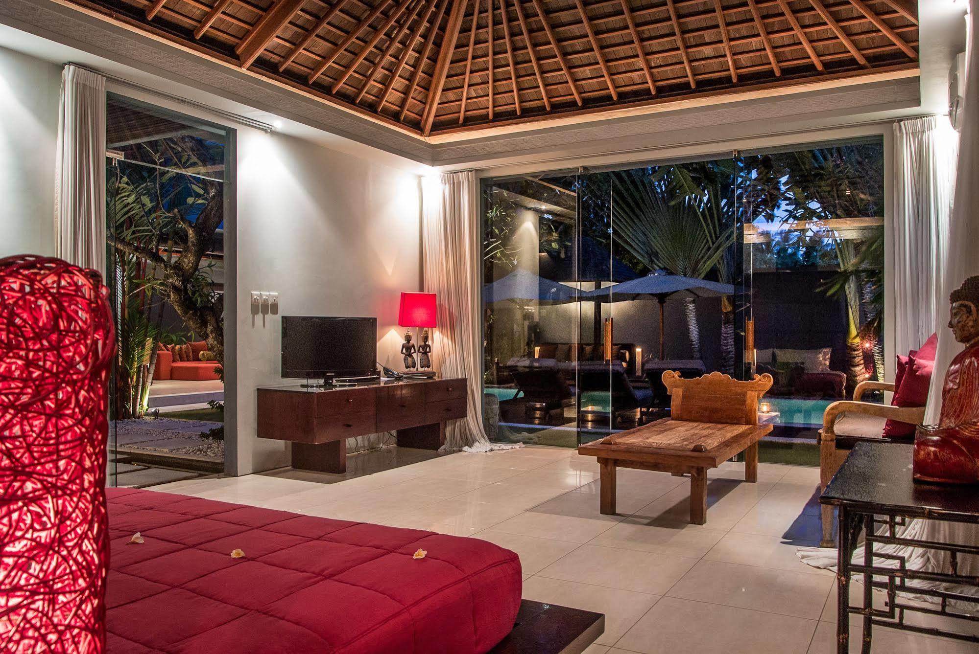 Kembali Villas Seminyak Extérieur photo